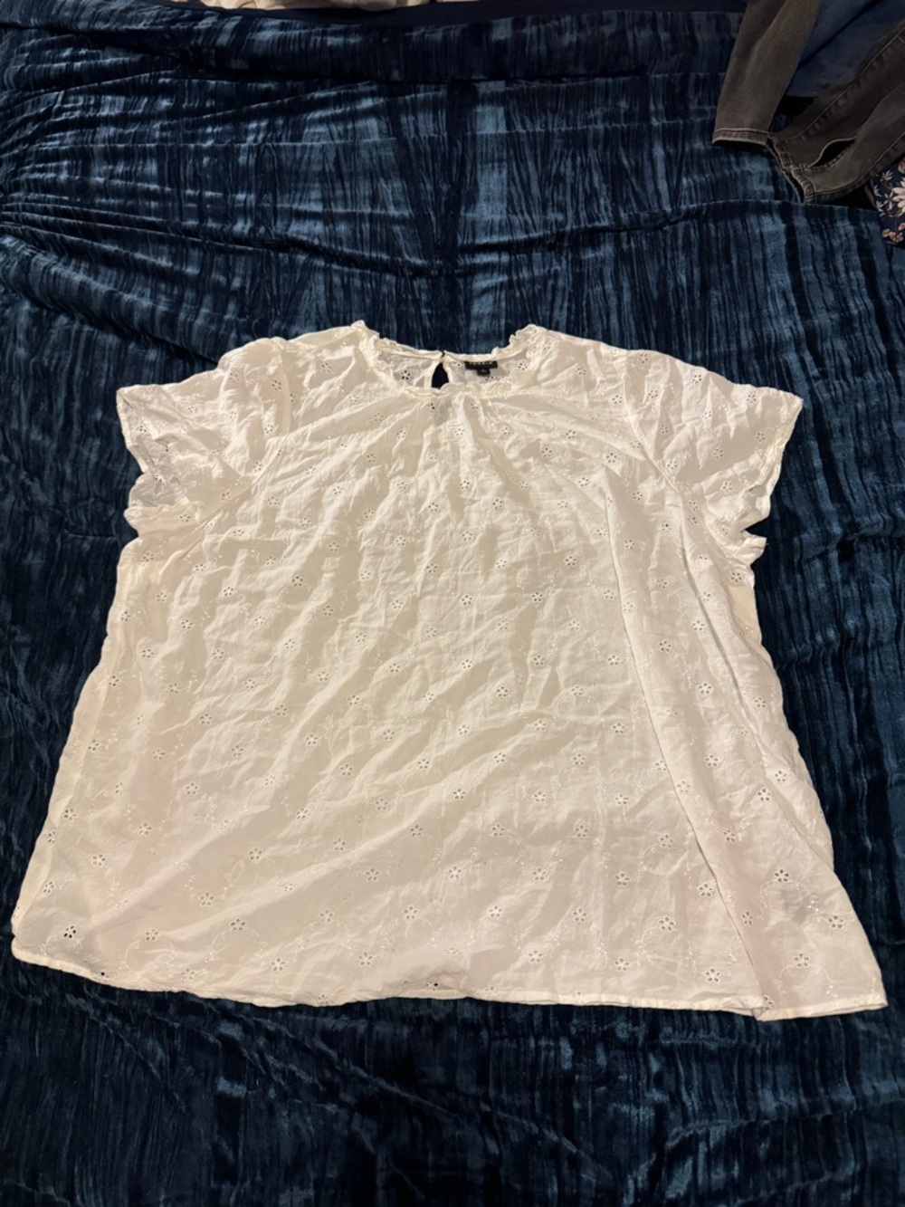 torrid White Eyelet Flutter Sleeve Blouse